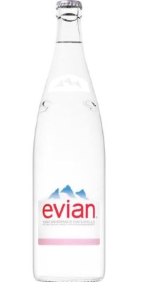 Evian ohne CO2 Glas